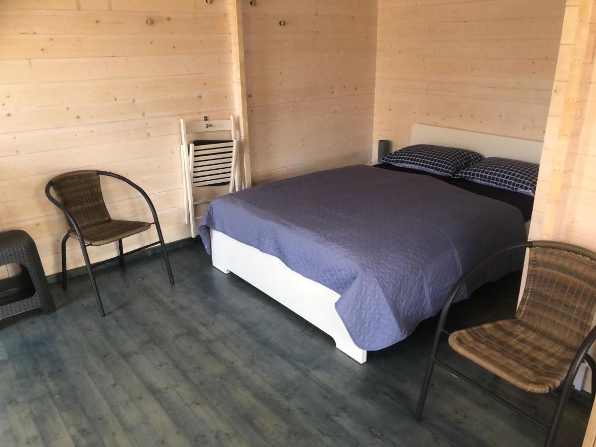 拉脱维亚 Womocamp Holzhuette 1酒店 外观 照片